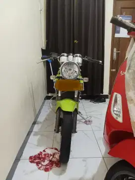 NINJA R 2010 GURIH