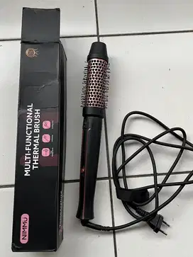 Multi-functional thermal brush
