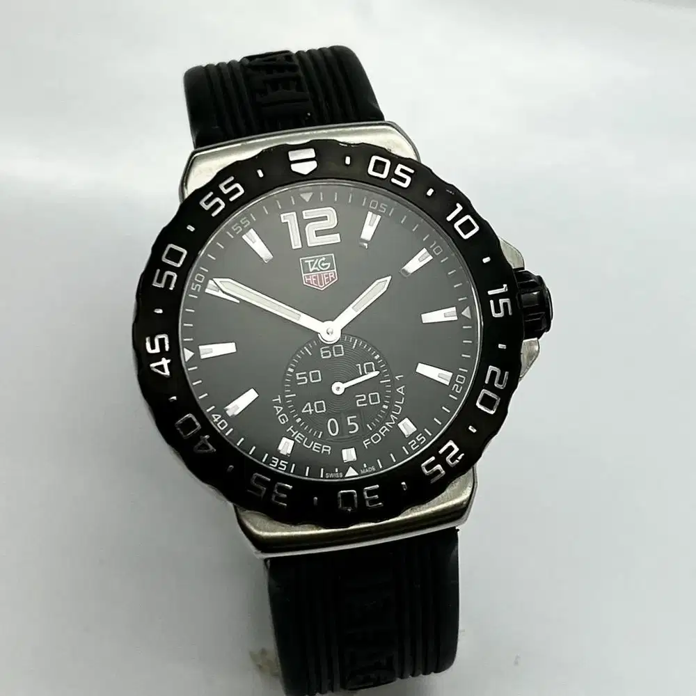 TAG Heuer Formula One Sub Second Grande Date Raber Straf