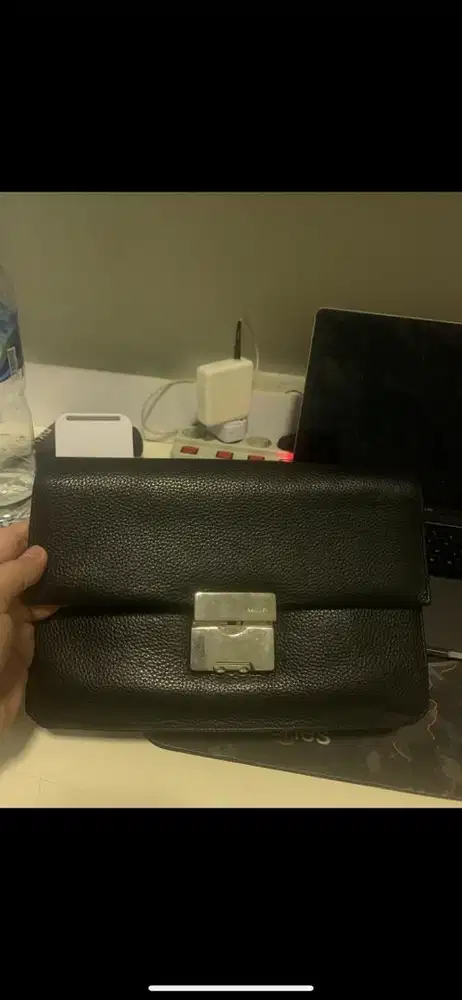 Tas clutch bally