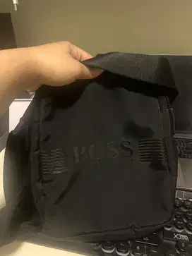 Tas selempang hugo boss