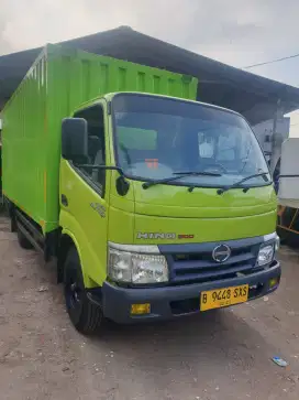 Hino dutro 110SDL 4ban thn 2019