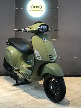 DP 10,3 JT/ BUNGA MENURUN 2%/ PIAGGIO VESPA SPRINT TAHUN 2023