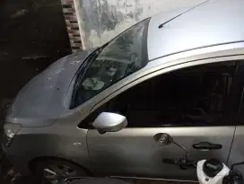 Grand livina automatic sv 2015