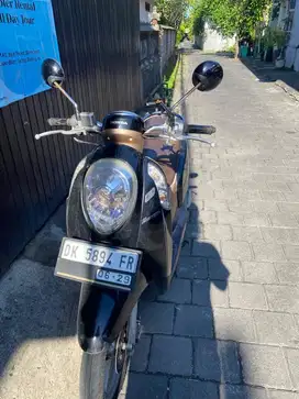 Honda scoopy 2014