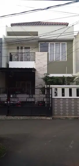 Rumah 2 Lantai 4KT Di Pondok Bambu Jakarta Timur