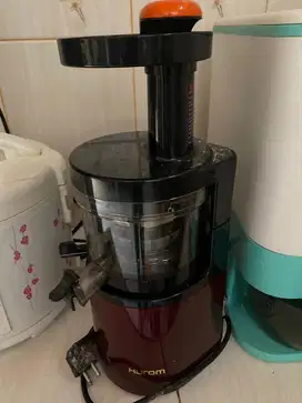 Di jual Slow juicer merek hurom