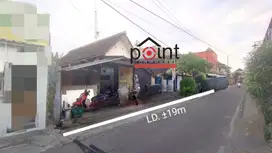 Tanah Tengah Kota Solo Bonus Bangunan