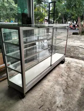 Etalase 1,5m/cod