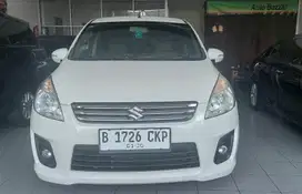 Ertiga GL A/T' 2015/ 14 Putih; Tangan 1