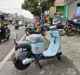 YADEA MINO SEPEDA LISTRIK MODEL TERBARU PROMO DISKON HINGGA 2 JUTA