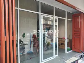 Pintu kaca sliding alumunium