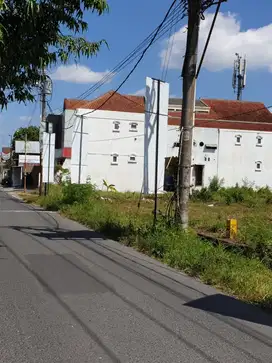 tanah istimewa dekat sekali kampus sanata dharma maguwoharjo