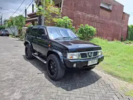 Nissan Terrano Spirit 2006 MT