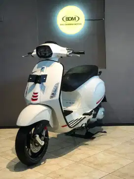 DP 8 JT/ BUNGA MENURUN 2%/ POAGGIO VESPA SPRINT S TAHUN 2023