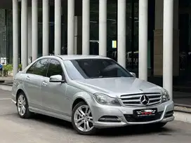 Mercedes Benz C200 Avangrade 2011 Good Condition