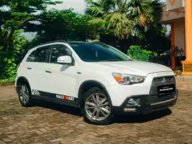 Mitsubishi Outlander Sport PX 2.0 L AT Matic 2014 - Putih Mutiara