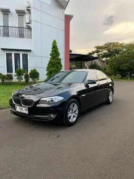 BMW 528i Luxury RSE