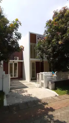 Dijual Rumah Modern Full Furnish di Villa Puncak Tidar, Dau Malang