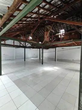 FOR SALE/RENT GUDANG HOLIS