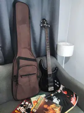 Cort Action Bass Plus 4 string Active bukan squier fender
