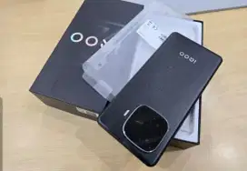 Iqoo Z9 5G 12/256 GB Kondisi Buka Dus Saja