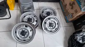 Jual Velg Oem Starlet Kotak