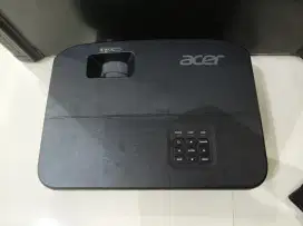 ACER BS 021 LCD PROYEKTOR SECOND LIKE NEW FULL SET