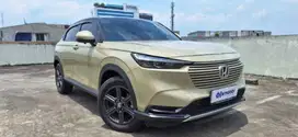 [OLXMOBBI] DP Rendah Honda HR-V 1.5 E Two Tone Bensin-AT 2023 DOJ