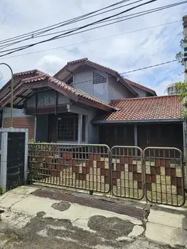 Rumah murah di Griya Mas sayap pasteur harga njop kota bandung