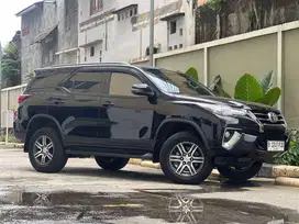 DP 7 JT! Toyota Fortuner G 2.4 AT Diesel 2019 Hitam