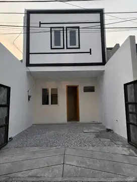 JUAL RUMAH BARU SEMOLOWARU SELATAN DEKAT MERR