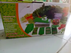 1 set alat pemotongan buah dan sayuran
