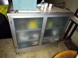 Rak piring kaca