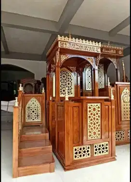 Mimbar masjid jati