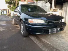 Corolla tahun 1996