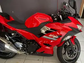 Dijual ninja fi 250 tahun 2022 bln 10