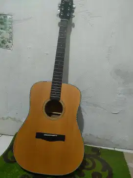 Jual gitar akustik msh mulus merk FRi5