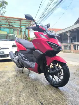DIJUAL MOTOR KEREN HONDA VARIO 160 CC 2023 LOW KM MODIF ELEGANT