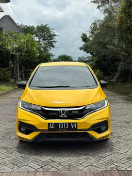 Honda Jazz RS MATIC 2019 KUNING LOW KM