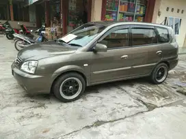 Kia Carens 2005 Bensin