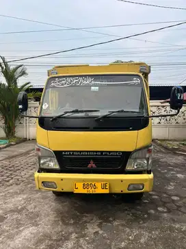 Mitsubishi truk canter 2010