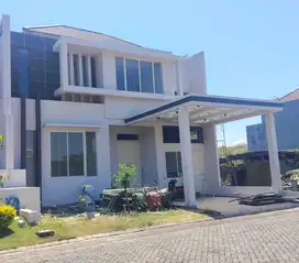 Jual Rumah Lux, lokasi ciamik, onegate sistem, grand island
