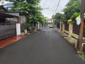 RUMAH KOMPLEK TANJUNG BARAT JAKSEL