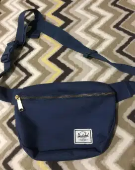 Dijual Tas Herschel Original Sling Bag Medium Small