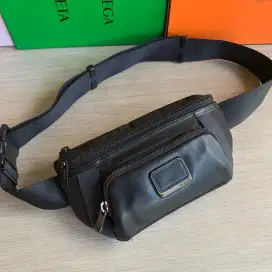 Tumi alpha waist bag tas sling bag