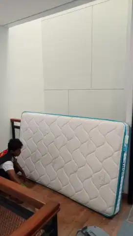 Jasa cuci kasur sofa jok mobil