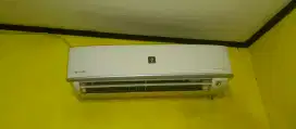 Jual murah dan cepat promo lebaran AC Sharp inverter 1pk dingin