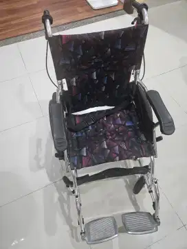 Dijual sepeda kursi roda Avico