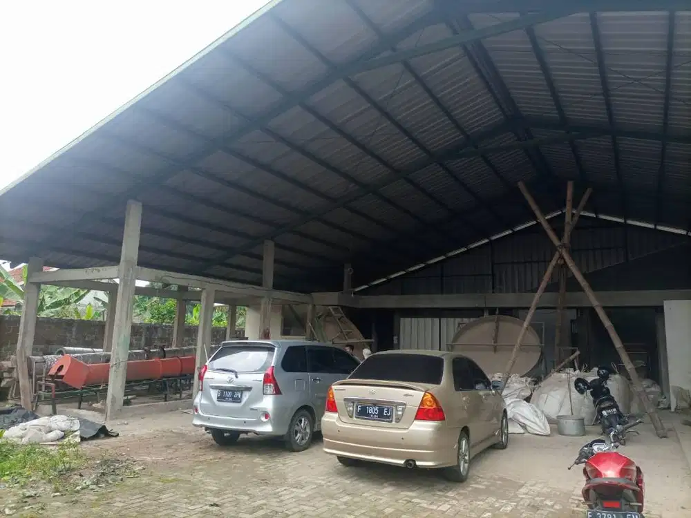 DIJUAL BANGUNAN BONUS TANAH KOSONG LUAS TAJUR HALANG BOGOR